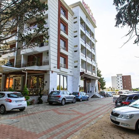 Hotel Hoti II Rizo Ulcinj Velika Plaza Dış mekan fotoğraf